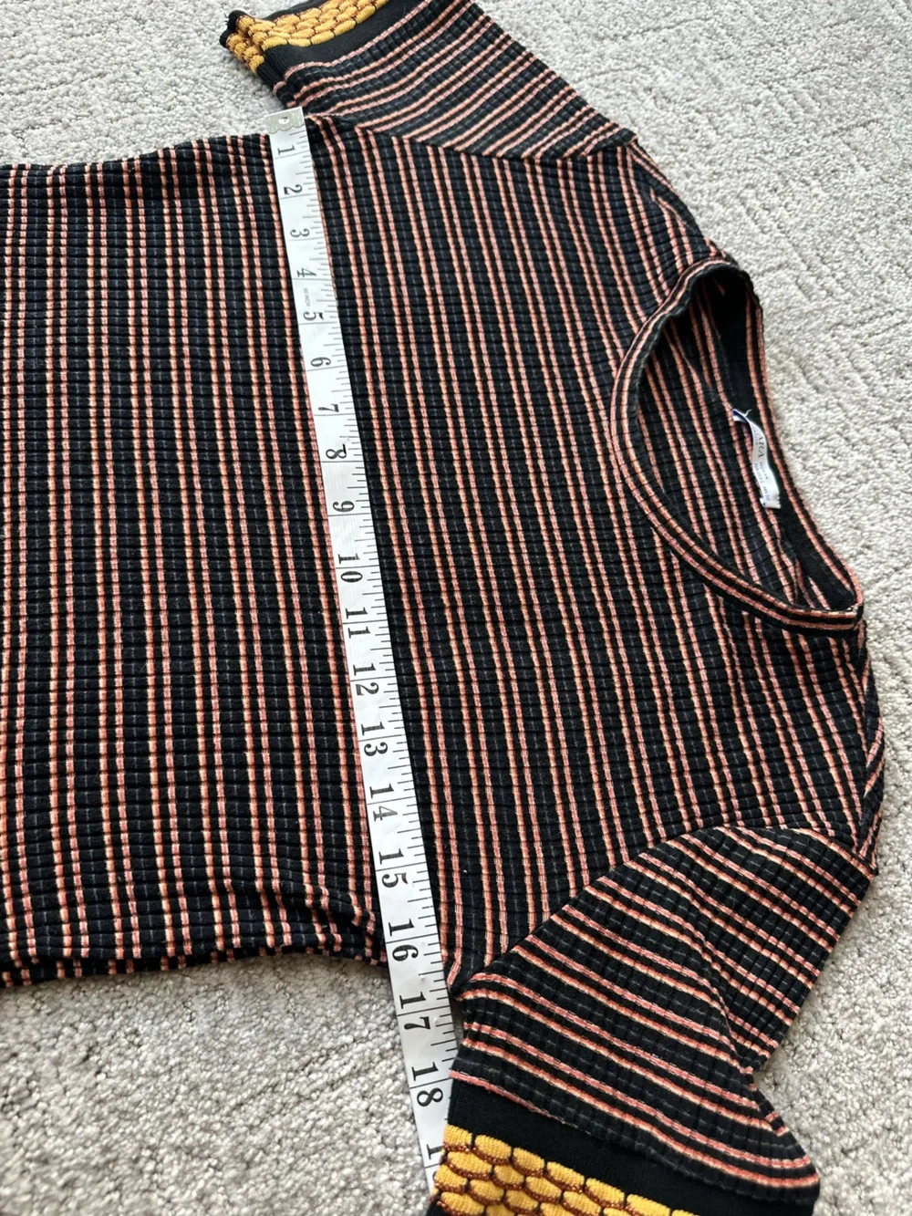 Zara Striped Top Black Tan with Gold Trim Sleeves Size Large Fitted - Picture 5 of 10